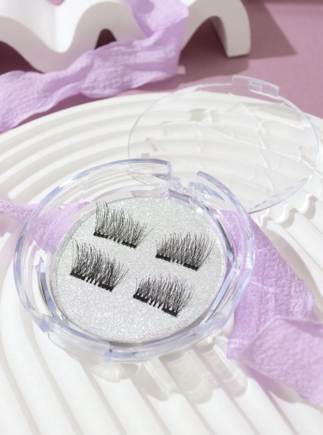Handmade magnetic eyelashes made with magnetic technology