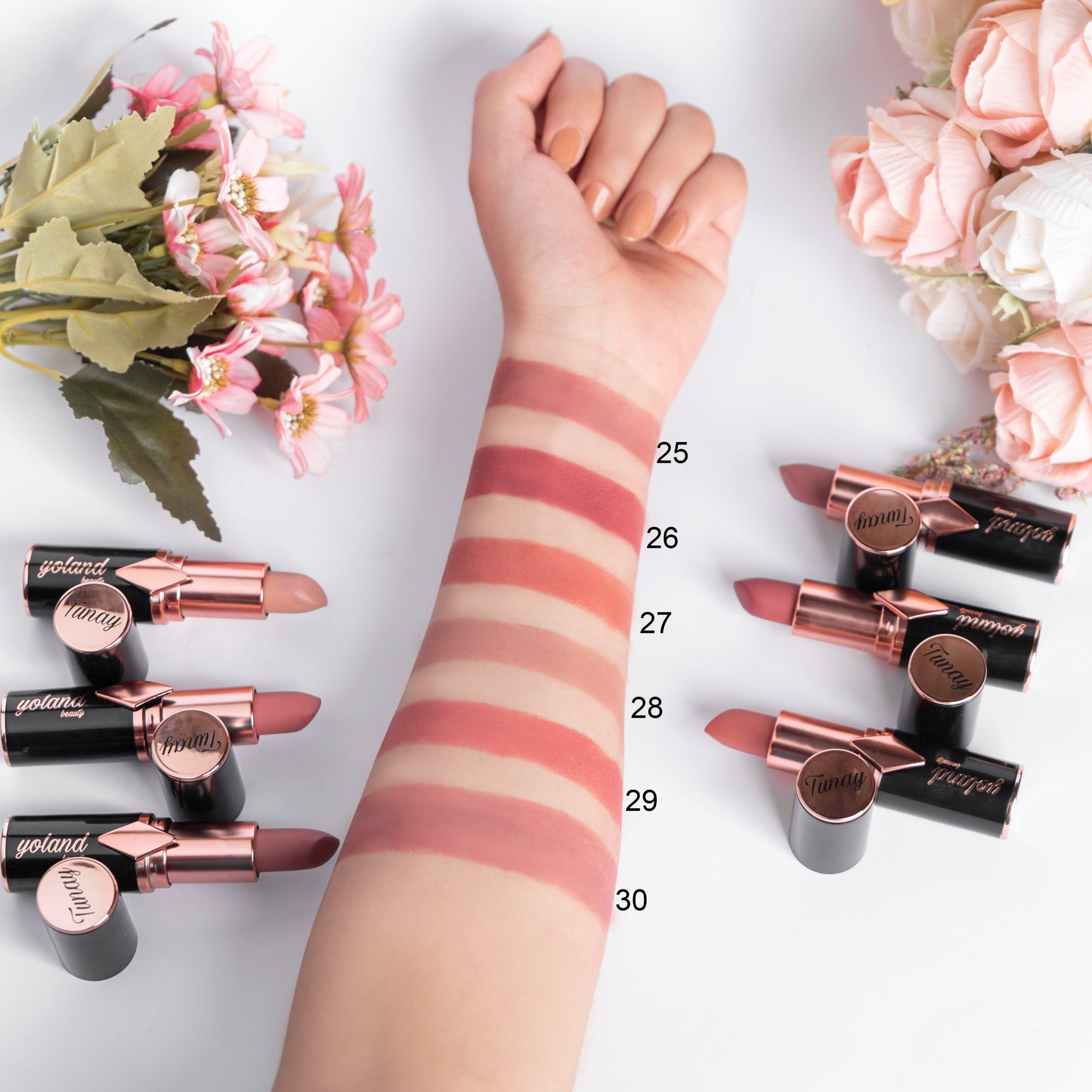 Lipstick (Yolland Beauty Creamy Matte Rouge)